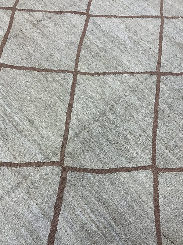 Vintage Inspired Kilim / 18809 | WOVEN