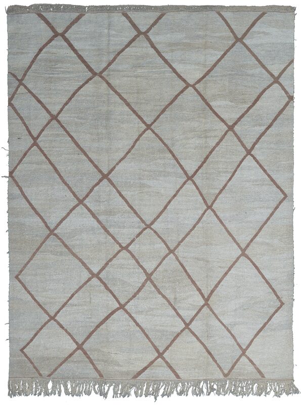 Vintage Inspired Kilim / 18809 | WOVEN