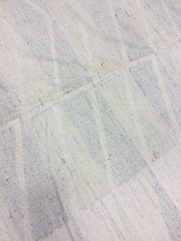 Swedish / 20643 | WOVEN