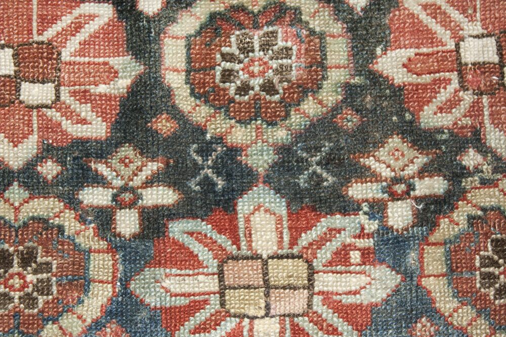 Kurd / 21021 | WOVEN