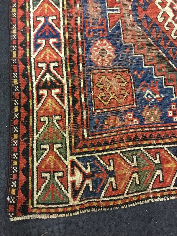 Caucasian / 21043 | WOVEN