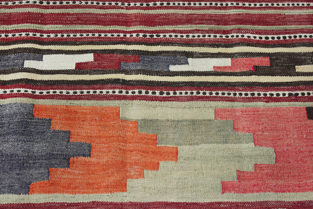 vintage colorful kilim / 21391 | WOVEN