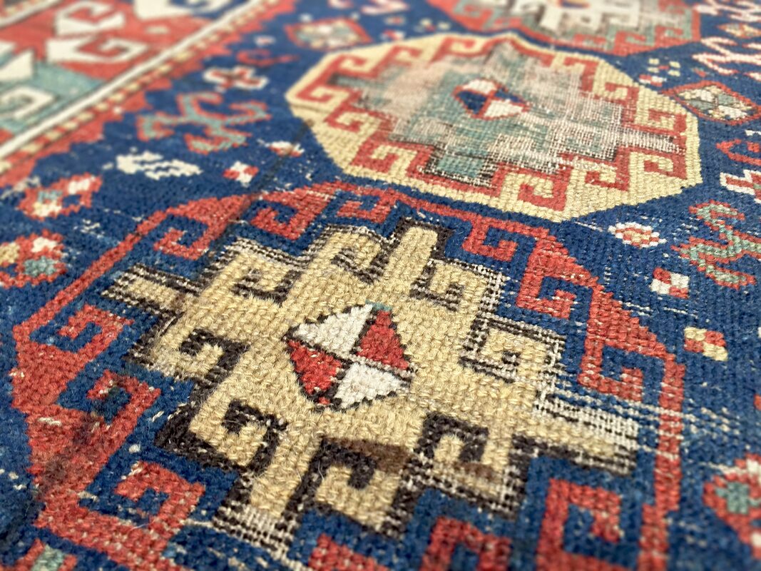Caucasian / 21401 | WOVEN