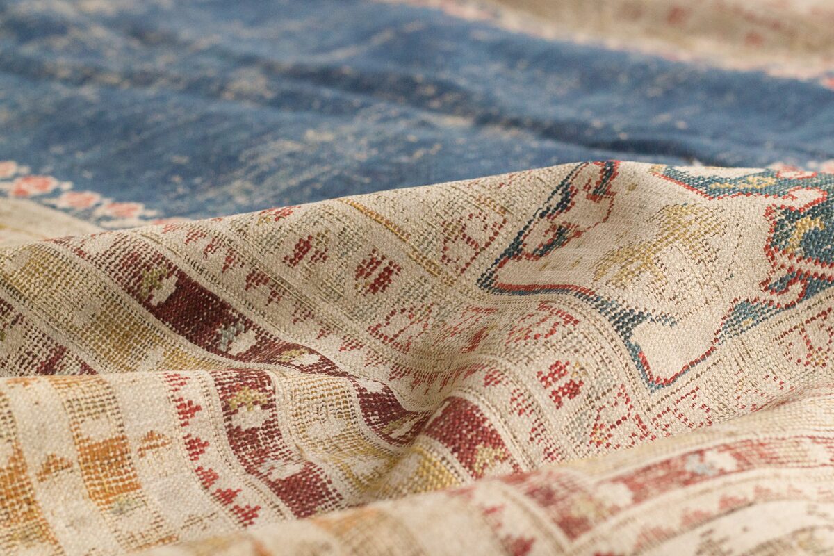 Ghiordes / 21923 | WOVEN