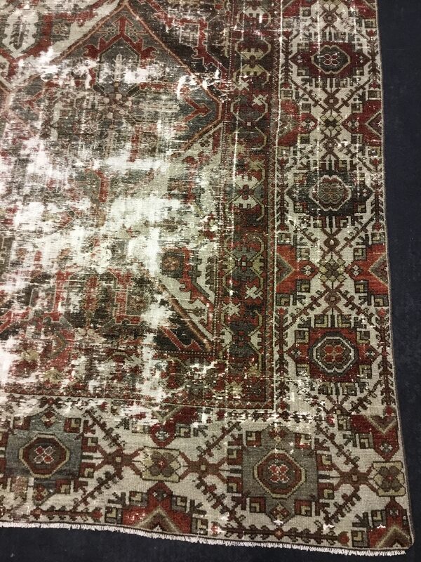 Bakhshaish / 28540 | WOVEN