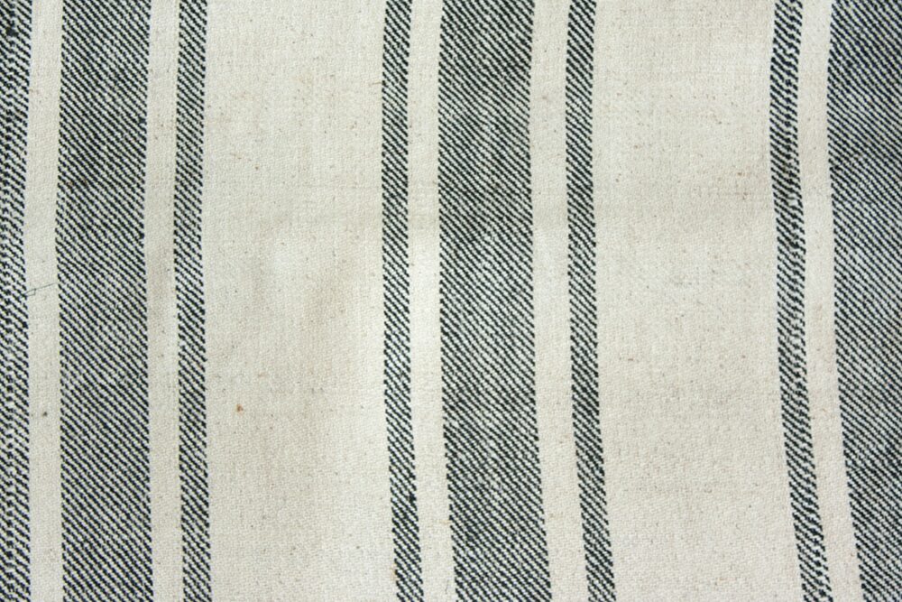 Vintage Modern Kilim / 20673 | WOVEN