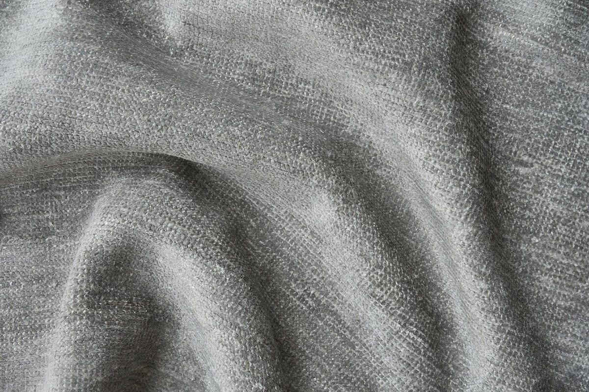 distressed banana silk - silver | WOVEN