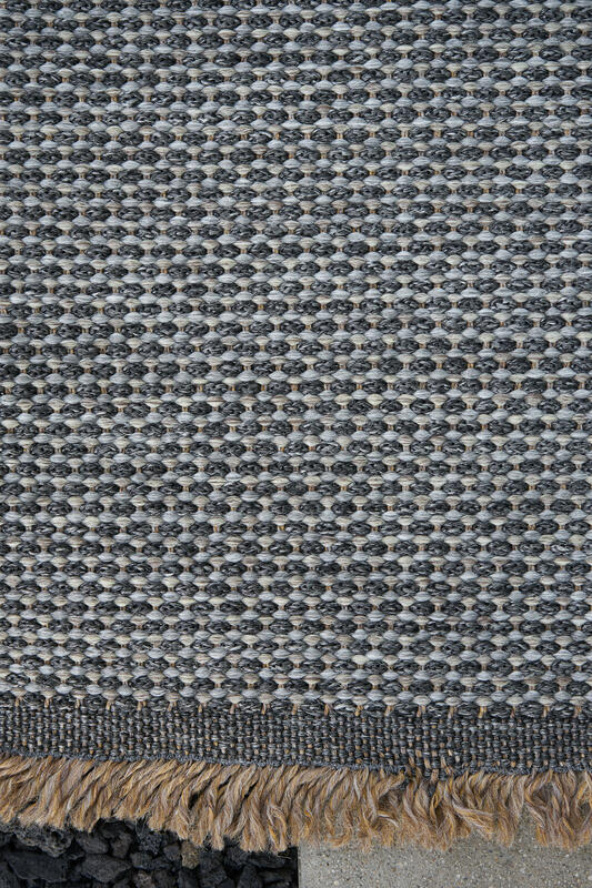 gabbro - graphite | WOVEN