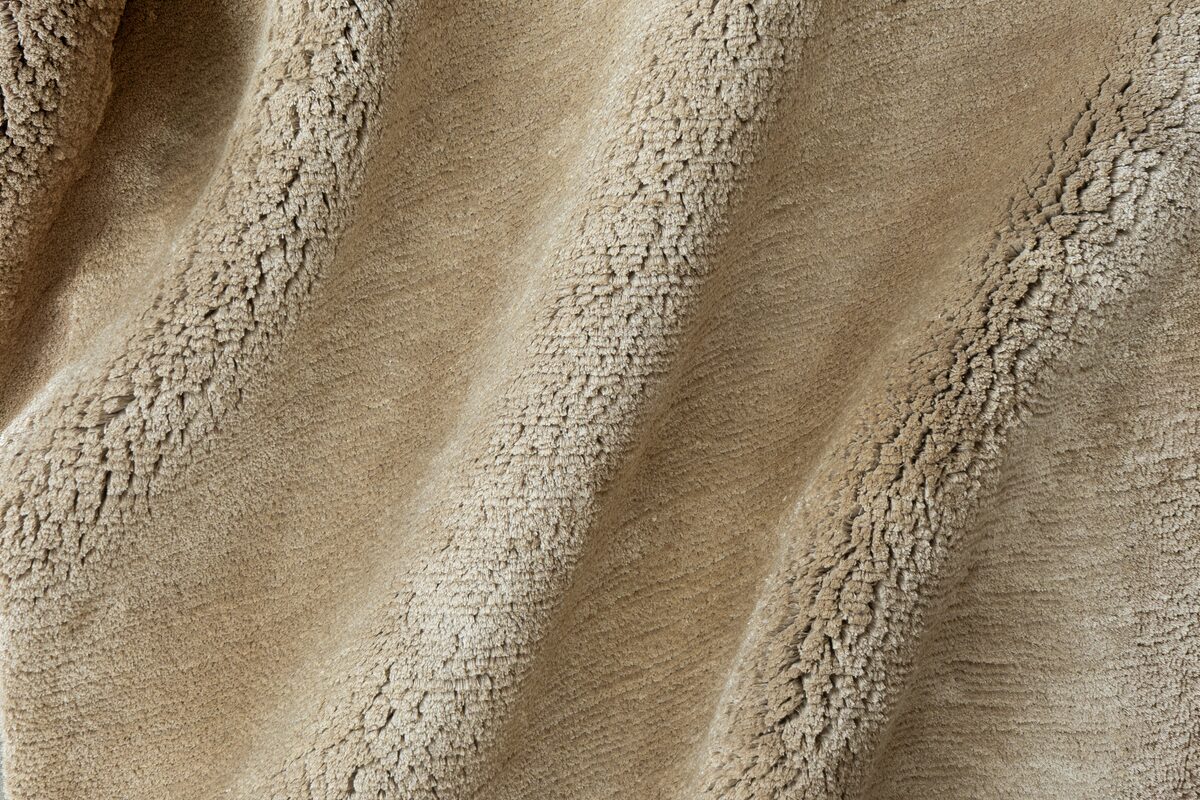 SHEARED SILK - SAND | WOVEN