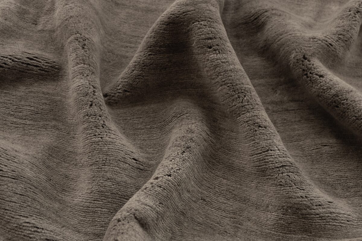 SHEARED MOHAIR - GREY (UNDYED) | WOVEN