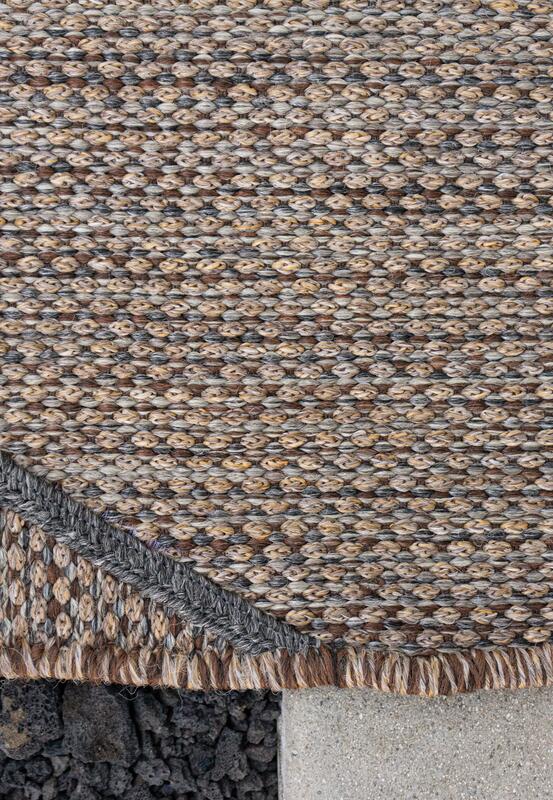 wind - brown | WOVEN