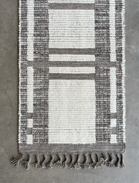 ceti runner - granite | WOVEN