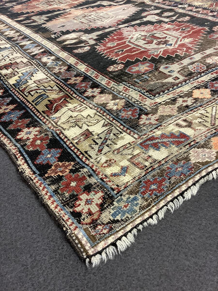 caucasian / 25759 | WOVEN