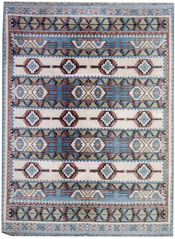 Swedish / 18459 | WOVEN
