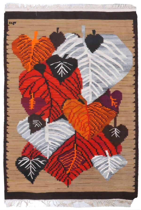 Swedish / 19280 | WOVEN
