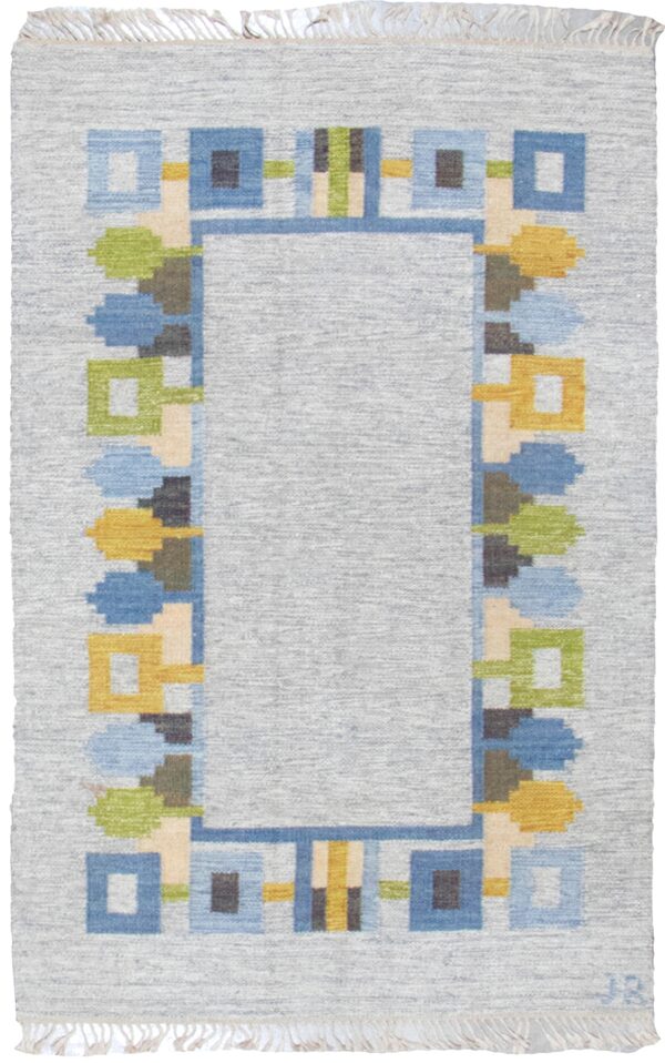 Swedish / 19689 | WOVEN